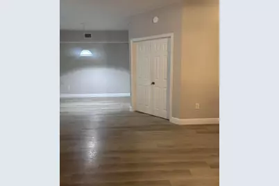 350 Crestwood Circle #106, Royal Palm Beach, FL 33411 - Photo 14