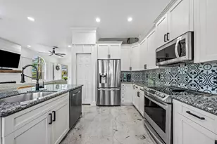 160 Barefoot Cove, Hypoluxo, FL 33462 - Photo 10