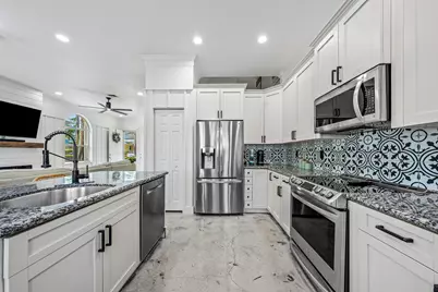 160 Barefoot Cove, Hypoluxo, FL 33462 - Photo 10