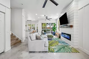 160 Barefoot Cove, Hypoluxo, FL 33462 - Photo 4