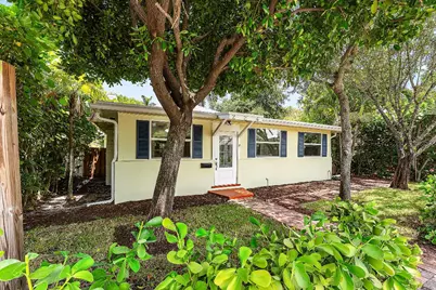 224 N Ocean Breeze, Lake Worth, FL 33460 - Photo 2