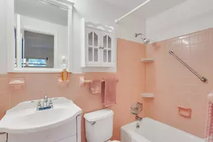 677 Royal Palm Blvd, Vero Beach, FL 32960 - Photo 6