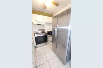 23 Kingswood B, West Palm Beach, FL 33417 - Photo 6