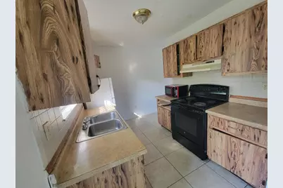 4901 Spruce Avenue SE, West Palm Beach, FL 33407 - Photo 22