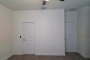 10036 W Villa Cir, Vero Beach, FL 32966 - Photo 20