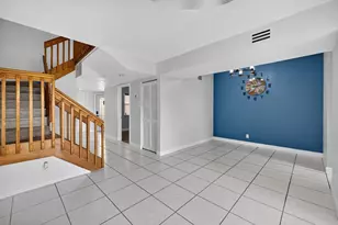 3239 NW 44th St, Oakland Park, FL 33309 - Photo 10