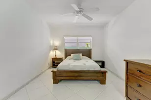 1450 N Riverside Dr, Pompano Beach, FL 33062 - Photo 14