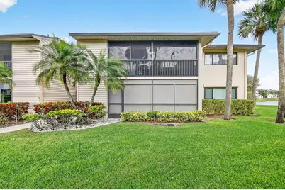 15488 Lakes Of Delray Boulevard #207, Delray Beach, FL 33484 - Photo 2