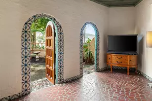 735 Colonial Rd, West Palm Beach, FL 33405 - Photo 12