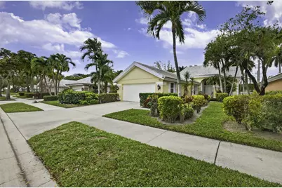 2347 Saratoga Bay Drive, West Palm Beach, FL 33409 - Photo 6