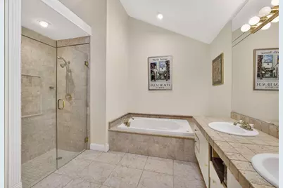 2347 Saratoga Bay Drive, West Palm Beach, FL 33409 - Photo 32