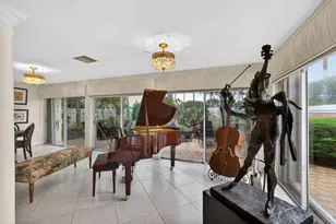 2347 Saratoga Bay Dr, West Palm Beach, FL 33409 - Photo 20