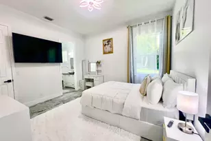 15700 Carrera Ln, Wellington, FL 33414 - Photo 4