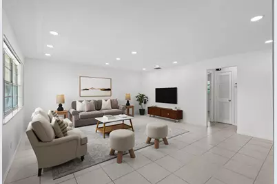 1908 NW 4th Avenue #107, Boca Raton, FL 33432 - Photo 4