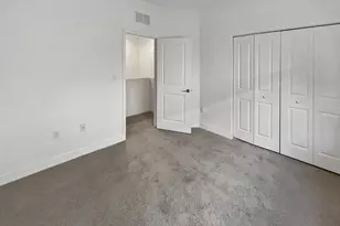 4879 NW 55th Pl, Fort Lauderdale, FL 33319 - Photo 4