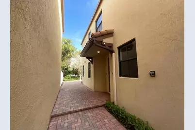 4879 NW 55th Place, Fort Lauderdale, FL 33319 - Photo 8