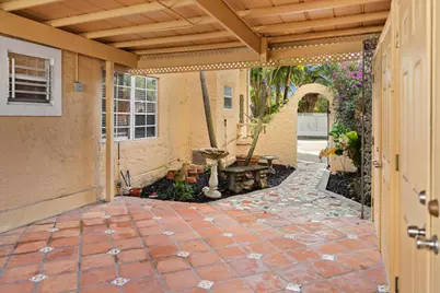 735 Colonial Road, West Palm Beach, FL 33405 - Photo 28