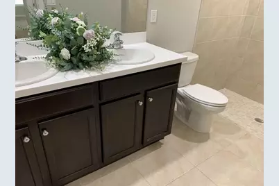 872 SE Chaloupe Avenue, Port Saint Lucie, FL 34983 - Photo 6