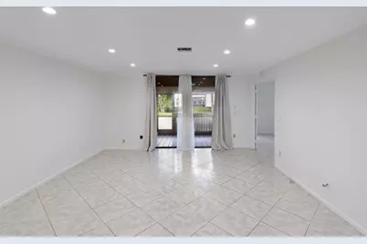 9352 Sabal Ridge Circle #C, Boca Raton, FL 33428 - Photo 10