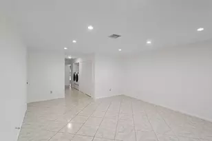 9352 Sabal Ridge Circle, Boca Raton, FL 33428 - Photo 20