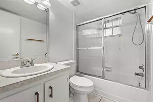 1563 SE Royal Green B203 Circle, Port Saint Lucie, FL 34952 - Photo 16