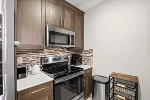 5763 Monterra Club Dr, Lake Worth, FL 33463 - Photo 10