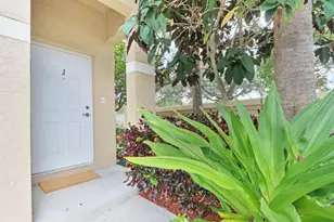 101 Lighthouse Cir, Tequesta, FL 33469 - Photo 1