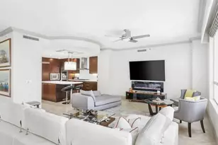 3800 N Ocean Dr, Singer Island, FL 33404 - Photo 2