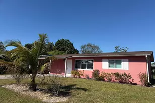 2399 SE Madison St, Stuart, FL 34997 - Photo 2
