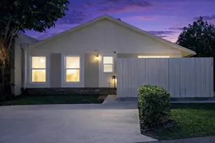 226 SE 1st Cir, Boynton Beach, FL 33435 - Photo 1