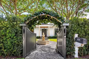 1053 N Lake Wy, Palm Beach, FL 33480 - Photo 2