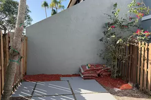 14 Crossings Cir, Boynton Beach, FL 33435 - Photo 4