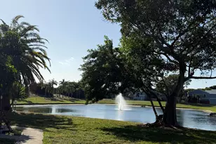 14 Crossings Cir, Boynton Beach, FL 33435 - Photo 1