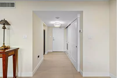 2450 Presidential Way #607, West Palm Beach, FL 33401 - Photo 6