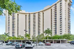 2450 Presidential Way, West Palm Beach, FL 33401 - Photo 26