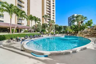 2450 Presidential Way, West Palm Beach, FL 33401 - Photo 34
