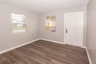 1009 9th St, West Palm Beach, FL 33401 - Photo 8