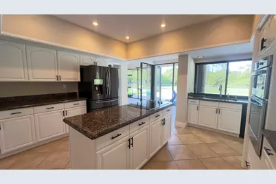 11330 Timberlodge Terrace, Boca Raton, FL 33428 - Photo 10