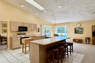 2884 SE Ranch Acres Cir, Jupiter, FL 33478 - Photo 12