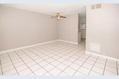 832 S G Street, Lake Worth, FL 33460 - Photo 2