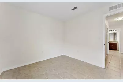 5330 NW Pine Trail Circle, Port Saint Lucie, FL 34983 - Photo 16