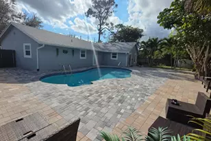 131 Puffin Ct, Royal Palm Beach, FL 33411 - Photo 36