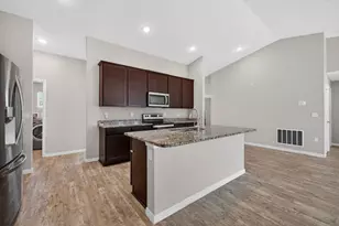 1334 SW Axtell Ave, Port Saint Lucie, FL 34953 - Photo 8