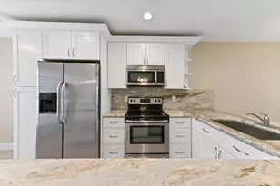 13745 Flora Pl, Delray Beach, FL 33484 - Photo 6