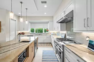 217 Gulfstream Blvd, Boynton Beach, FL 33435 - Photo 10