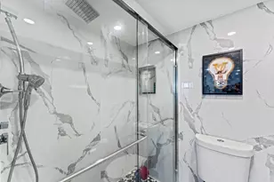 20379 W Country Club Dr, Aventura, FL 33180 - Photo 20