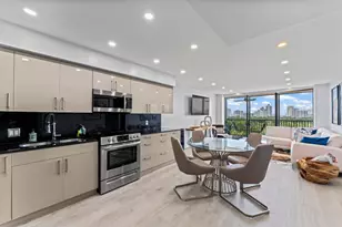 20379 W Country Club Dr, Aventura, FL 33180 - Photo 4