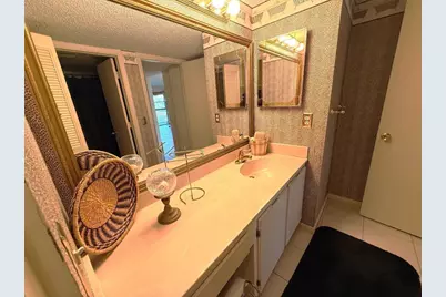 6585 Kensington Lane #204, Delray Beach, FL 33446 - Photo 16