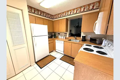 6585 Kensington Lane #204, Delray Beach, FL 33446 - Photo 2