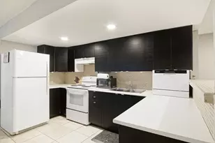 1002 Ave E E, Fort Pierce, FL 34950 - Photo 4